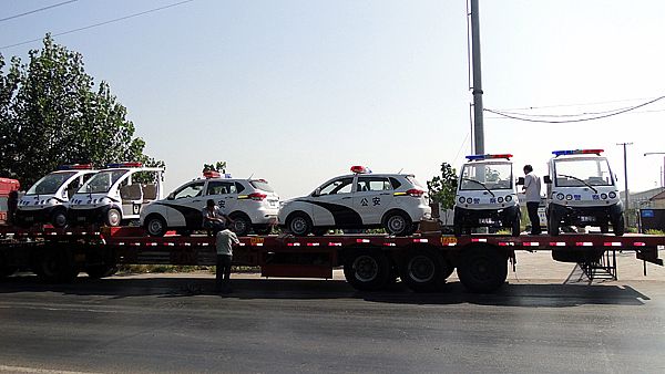 魏縣購置警用電動汽車再次發(fā)車
