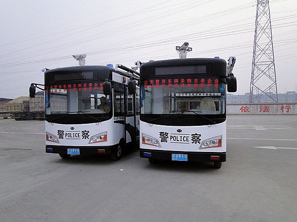 正定交通局購(gòu)置移動(dòng)警務(wù)室接車(chē)儀式