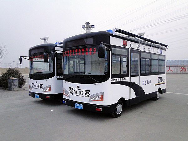 正定交通局購(gòu)置移動(dòng)警務(wù)室接車(chē)儀式