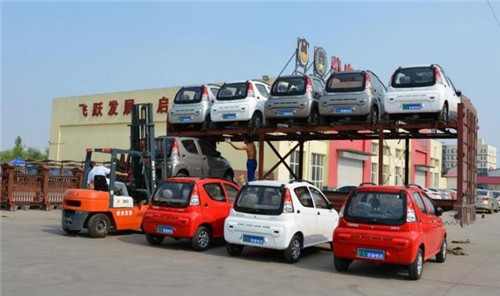 電動(dòng)轎車