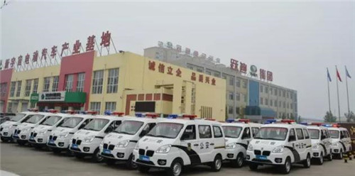 電動(dòng)巡邏車