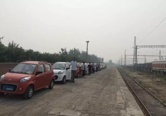 躍迪電動(dòng)汽車(chē)批量發(fā)車(chē)貴州貴陽(yáng)——躍迪發(fā)力鐵路貨物運(yùn)輸，及時(shí)滿(mǎn)足用戶(hù)需求