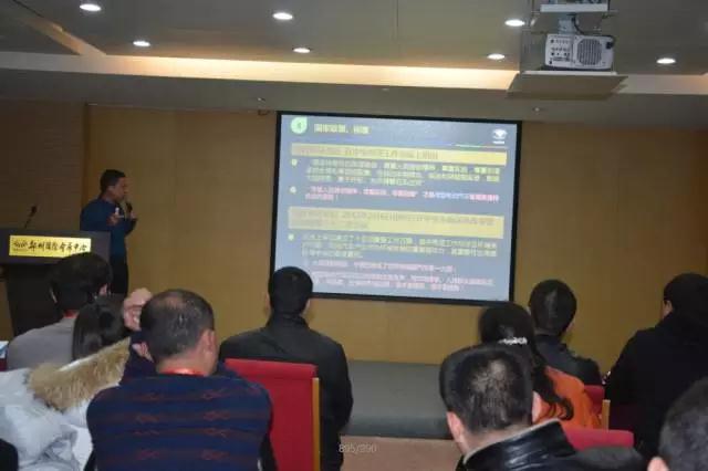 躍迪智能家族集結(jié)亮相鄭州展，萬人見證，共贏未來