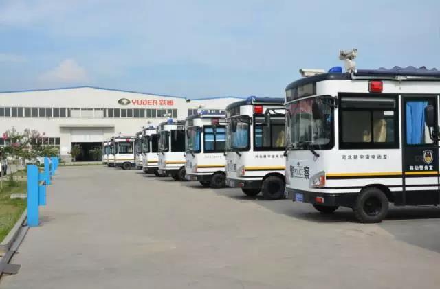 躍迪電動(dòng)流動(dòng)警務(wù)室集合完畢，準(zhǔn)備裝車(chē)