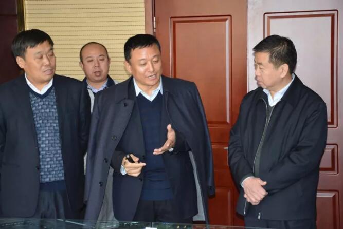石家莊市委常委、統(tǒng)戰(zhàn)部長王韶華一行蒞臨躍迪集團(tuán)參觀指導(dǎo)