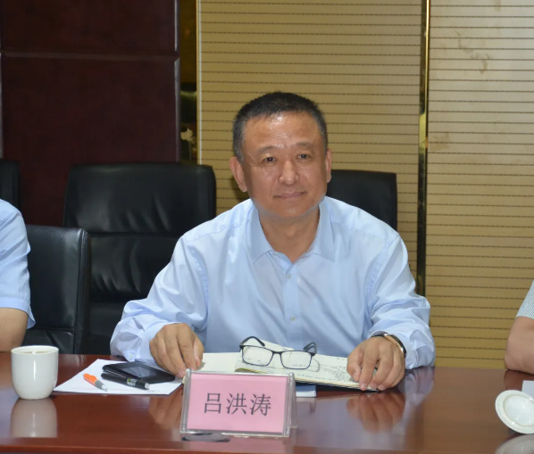 石家莊市中級人民法院黨組書記、院長白峰到躍迪集團調(diào)研
